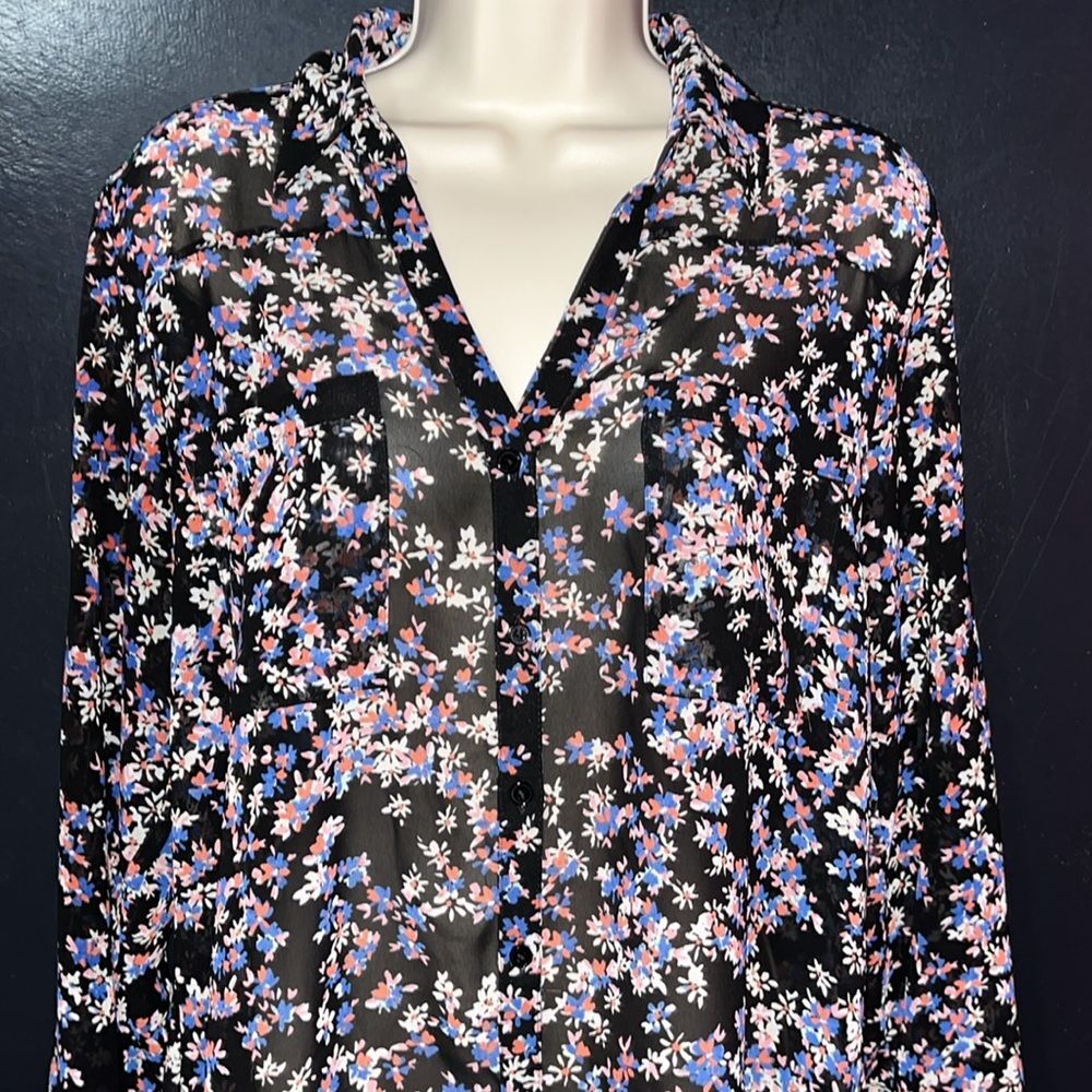 Express sheer floral print button down blouse. Sz large
